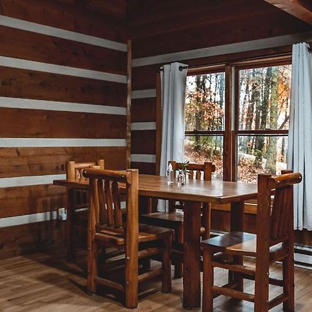 Deer Run Cabin At 36 North - Hot Tub Purlear Eksteriør bilde